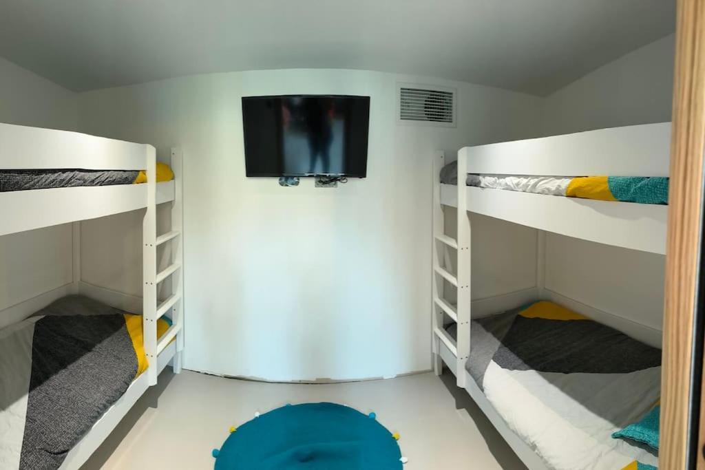 Industrial Luxury Nimes & Arles Villa Beaucaire  Buitenkant foto
